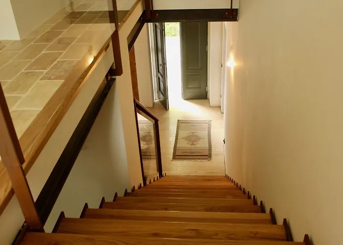 Frontemaja Bed & Breakfast Fara Filiorum Petri